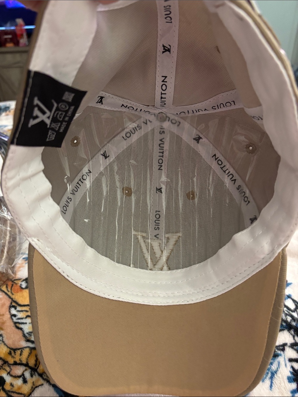 Brand New !  Beige Monogram Embroidered LV Baseball Cap - Picture 2 of 4